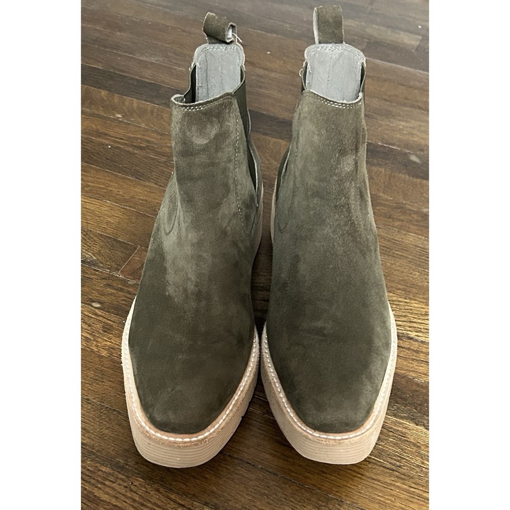 Women's Silent D Uvika Anthro Green‎ Suede Platform Pull On Boots Size 39/8-8.5